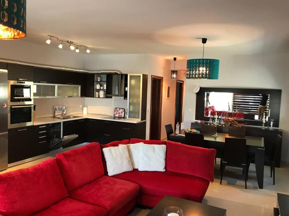 Peramos Luxury Apartment Néa Péramos Exterior foto